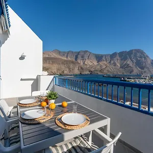 agaete-whiteblue-house.in-canary-islands.com/